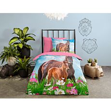 Bettwäsche Pferd und Pfohlen auf einer Blumenwiese