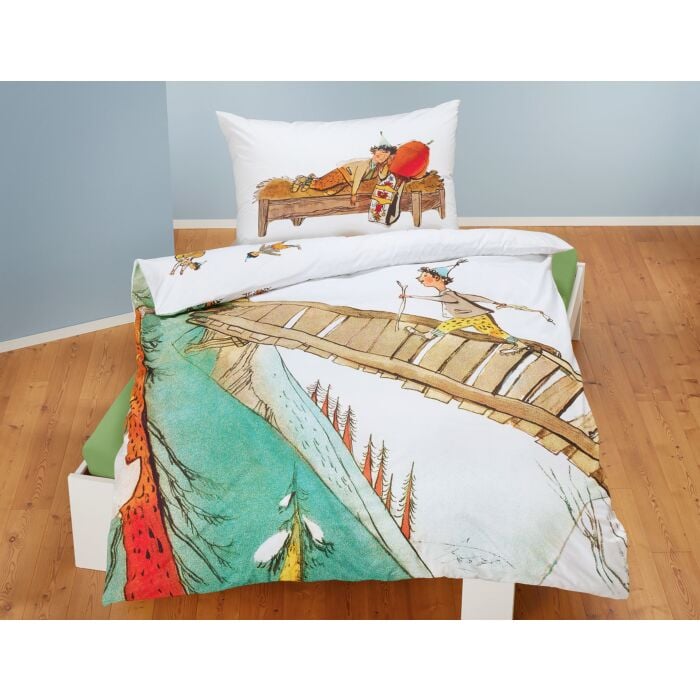 Bettwäsche mit Schellen-Ursli auf der Holzbrücke main product photo