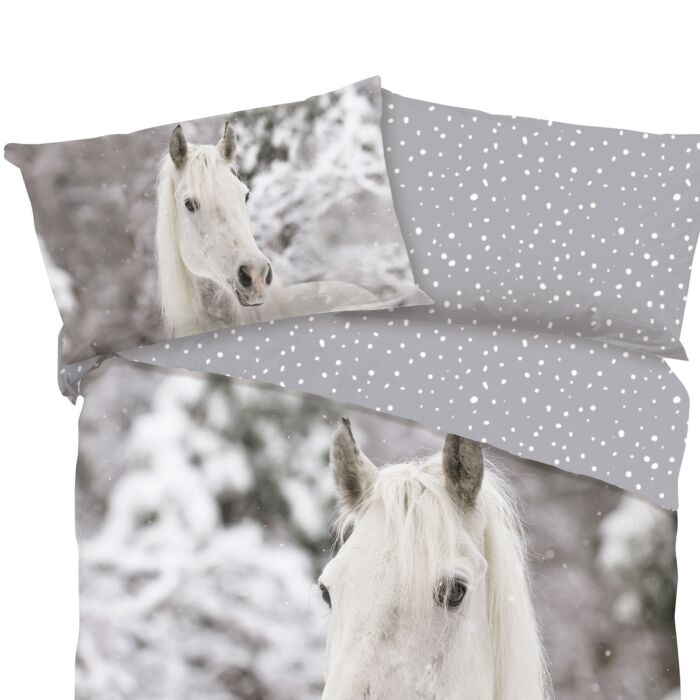 Bettwäsche Pferd im Schnee