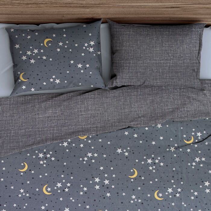 Traumhafte Bettwäsche mit Mond und Sternen