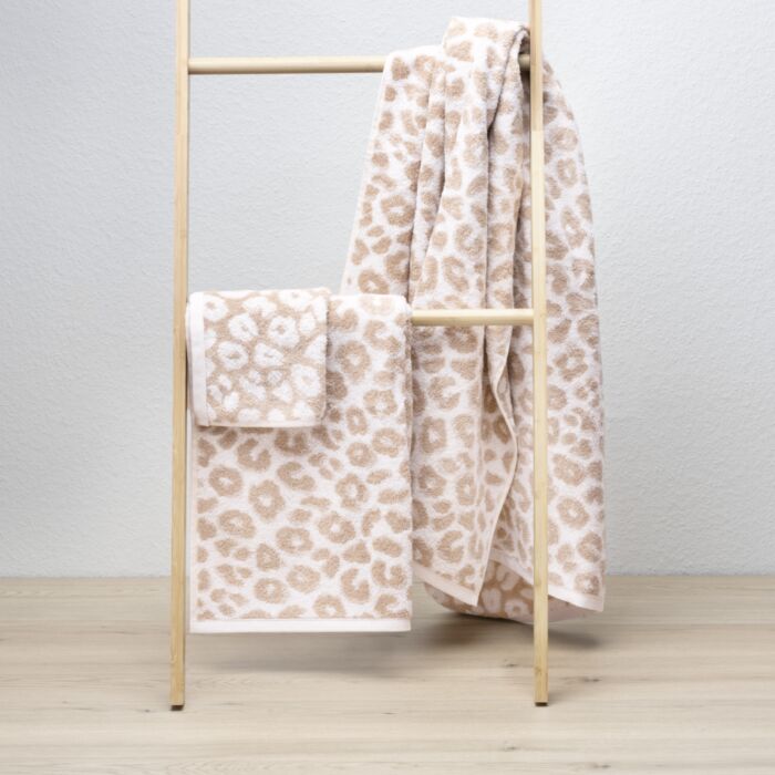 Frottierwäsche im Leo-Design