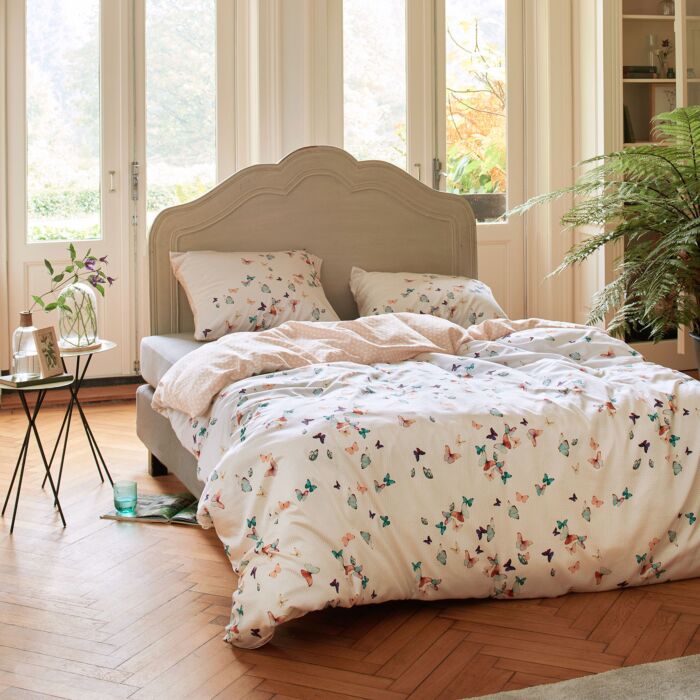 ESPRIT Bettwäsche Spring Butterflies weiss mit farbigen Schmetterlingen